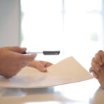 Haftpflicht, Teilkasko oder Vollkasko: Welche Autoversicherung wählst du, wenn dein Auto älter als 5 Jahre ist?