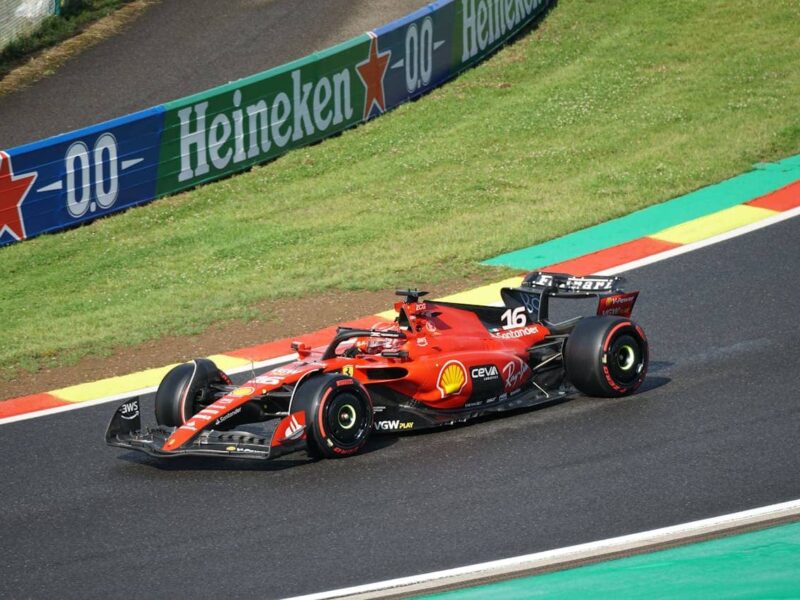 F1 Teams aller Formel-1-Rennställe 2024