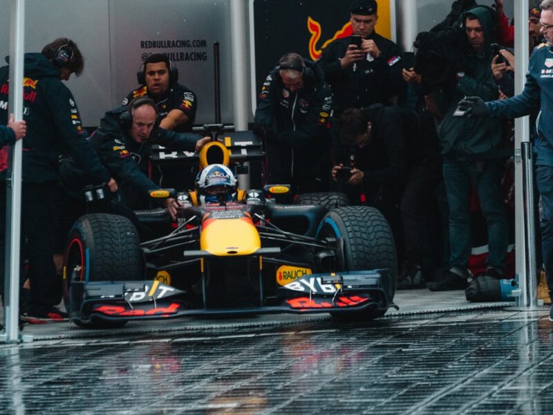 Formel-1-Fahrzeug, Max Verstappen, Rennstrecke, Sportfotografie