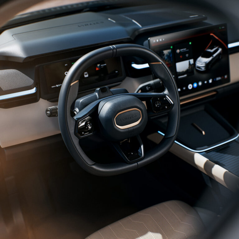 Lynk & Co 08