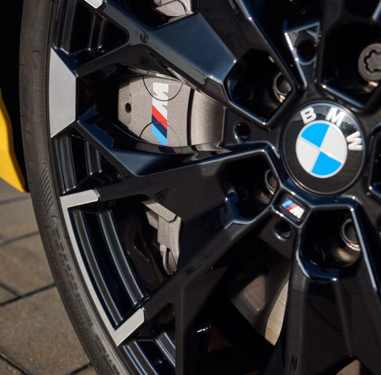 Kühlmittelleck bei der BMW 2er Reihe beheben